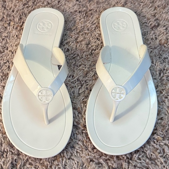 Tory Burch Shoes - NWOB Tory Burch White Jelly Flip Flop/Sandal Size 9